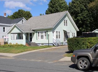 11 John St, Dalton, MA 01226