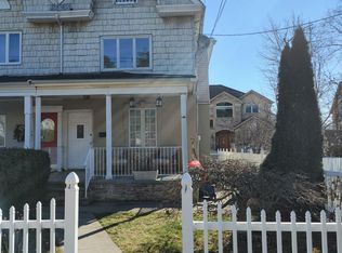 226 3rd St #2, Staten Island, NY 10306