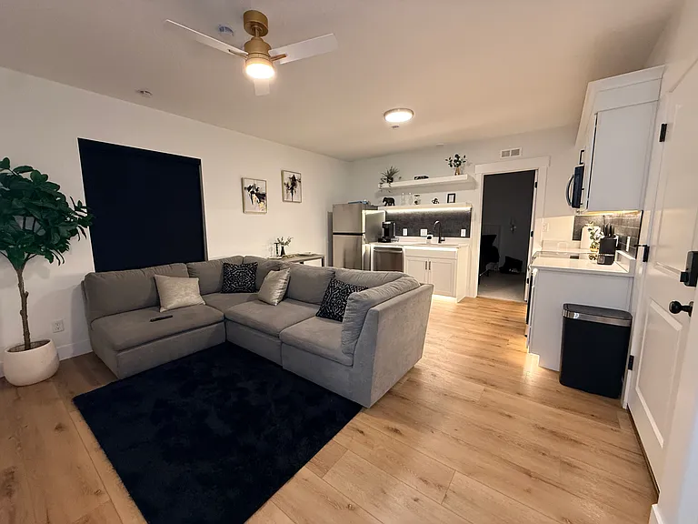 5385 N Sulley Way #B — Photo 7