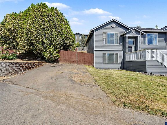 3rd image of 1167 Horizon Ridge Ct NE