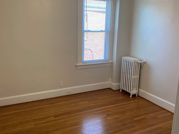 4th image of 3334 Stuart Ave APT C