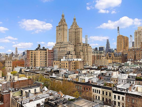 3rd image of 44 W 77th St #11W