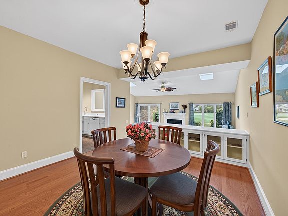 5th image of 107 Club Villa Dr E