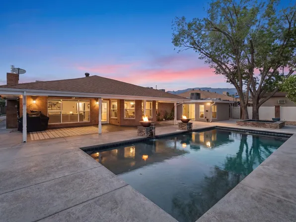 7620 American Heritage Dr NE, Albuquerque, NM 87109