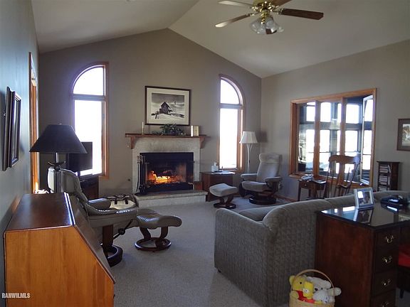 2nd image of 848 Cedar Lake Dr