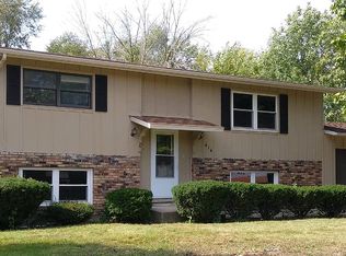414 N Iroquois St, Gilman, IL 60938