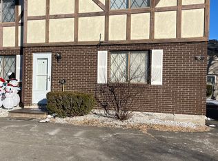 1440 Meriden Rd APT 16, Waterbury, CT 06705