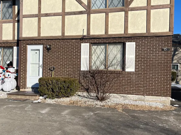 1440 Meriden Road APT 16, Waterbury, CT 06705