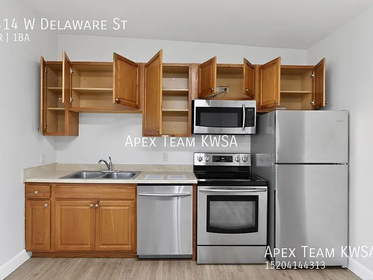 1414 W Delaware St — Photo 4