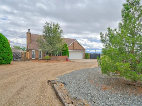 1704 Golf Course Rd SE, Rio Rancho, NM 87124