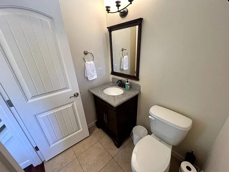 1255 Geneva Hills Rd — Photo 8
