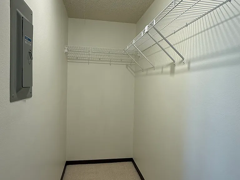 1015 Bridgit Ct SE #4 — Photo 6
