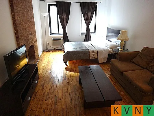 Rented by KVNY Soho | media 17