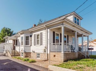 35 Winter St, Taunton, MA 02780