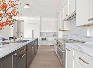 8 Common St, Waltham, MA 02451