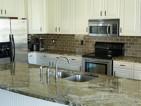 Kitchen with new Island