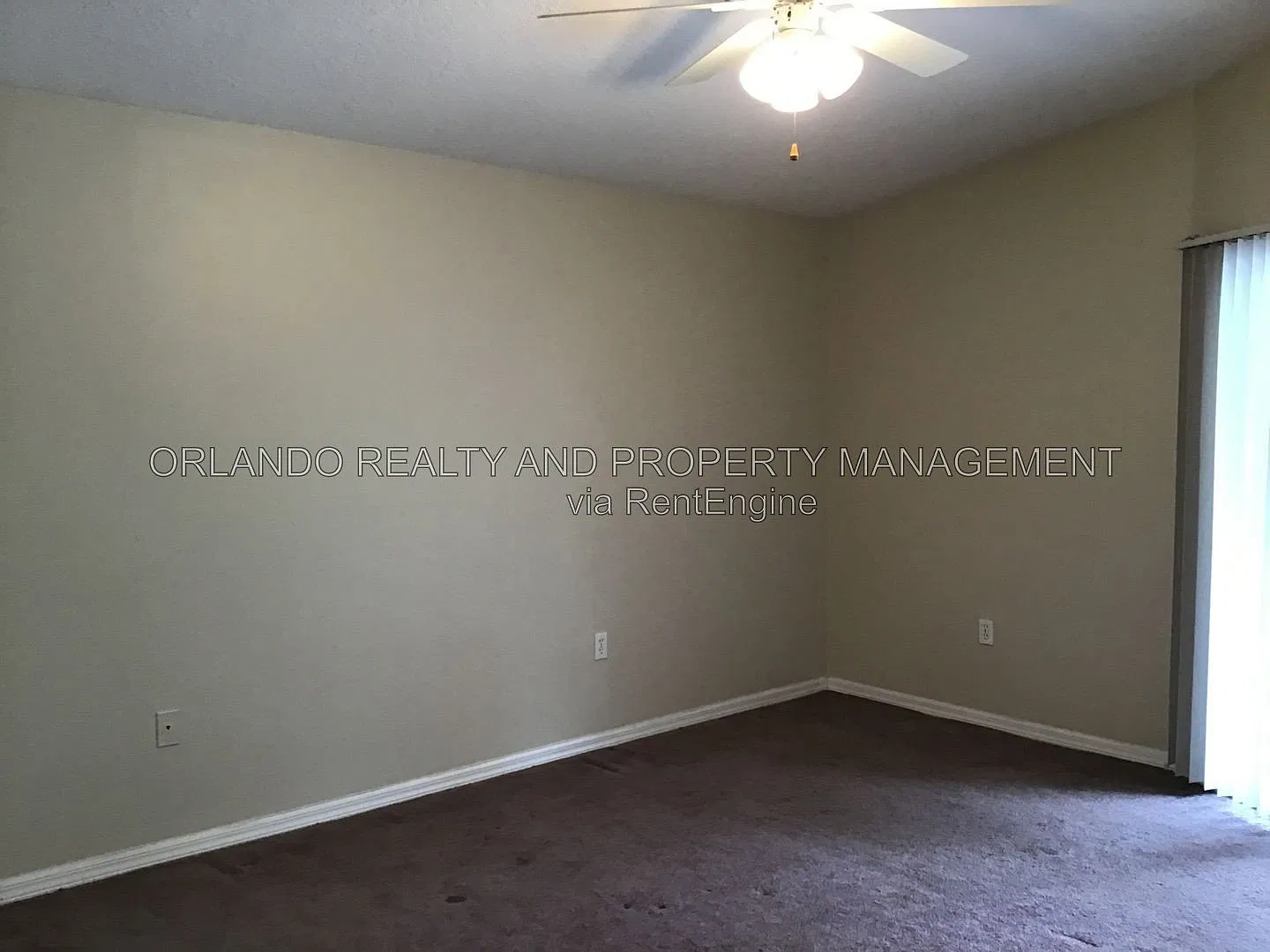 3 bed, 2.0 bath, 1713 sqft, $1,999 — Photo 4