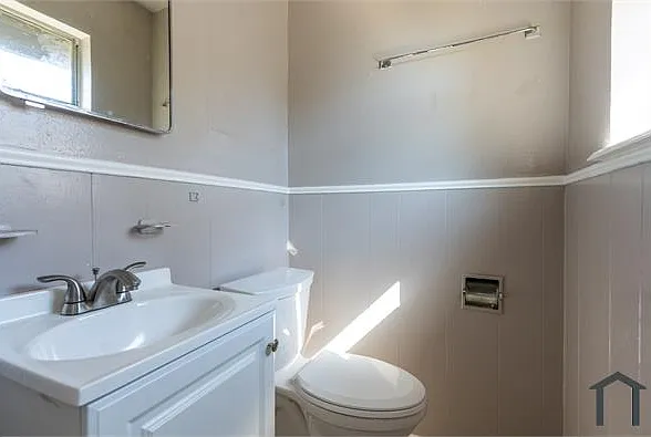 3721 Parkwoods Ln — Photo 19