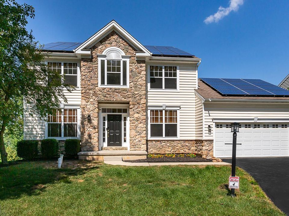 3232 Tyning La Downingtown PA 19335 Zillow