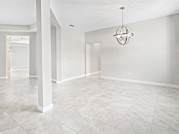 5th image of 1789 Hidden Creek Pl