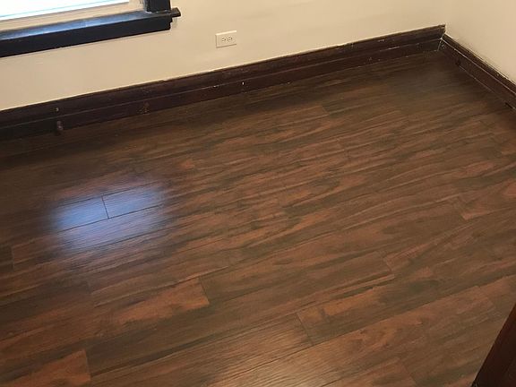 5th image of 4424 N Kasson Ave Floor 1