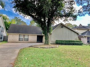 14519 Trophy Club Rd, Houston, TX 77095