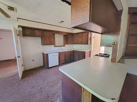 2nd image of 2263 Fm 2610 Rd