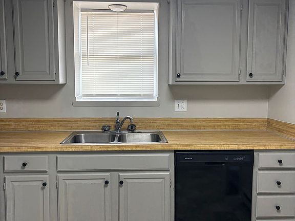 2nd image of 90 E Main St #6B