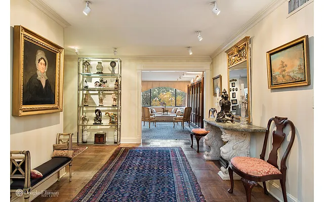 Sold by Douglas Elliman | media 12