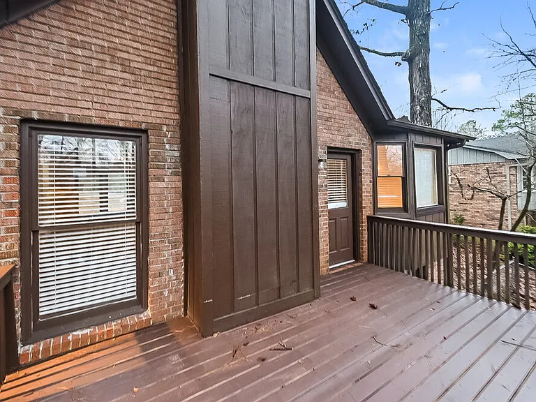 2790 Stevens Creek Rd — Photo 24