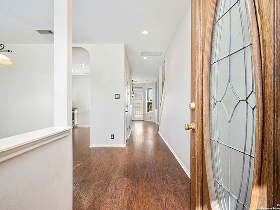 2nd image of 9018 FOXGROVE WAY