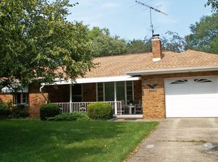 3065 Millfair Rd, Erie, PA 16506