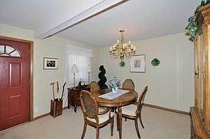 4th image of 2056 Halsey Dr