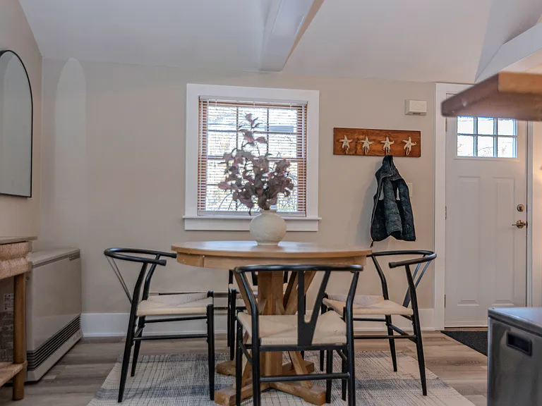 110 Clark Rd — Photo 17