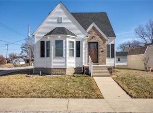 302 N Main St, Effingham, IL