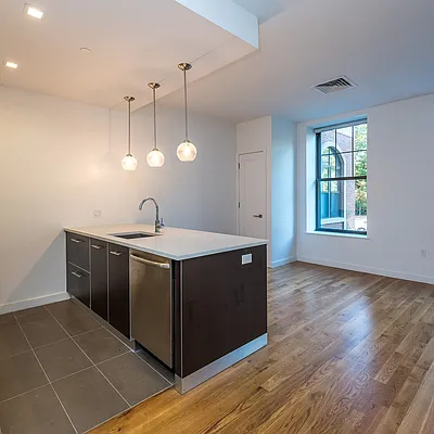 Rented by Nooklyn NYC LLC | media 114