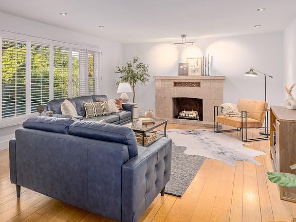 4th image of 20410 Harrington Drive
