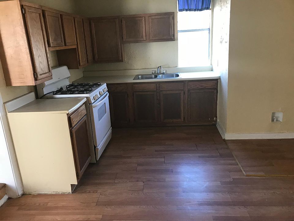 4318 1st St Bacliff TX Zillow