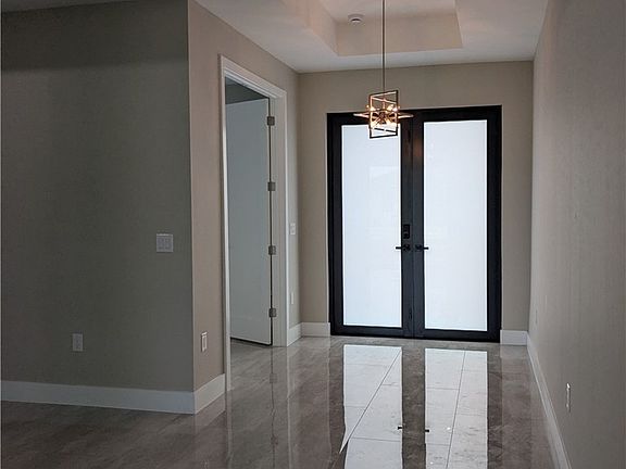 4th image of 25248 Doredo Dr