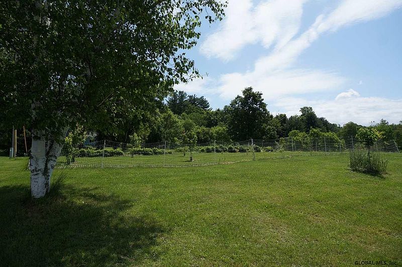 5th image of 14 CENTER WHITE CREEK Lane
