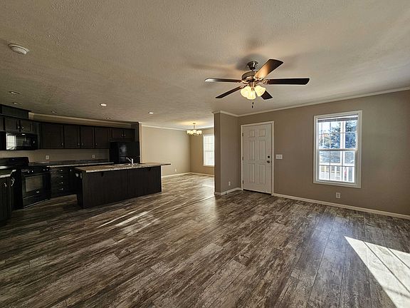 4th image of 4310 Meadow Lane Dr #1228