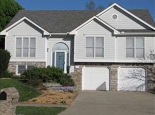 4108 SW Stone Ave, Topeka, KS 66610