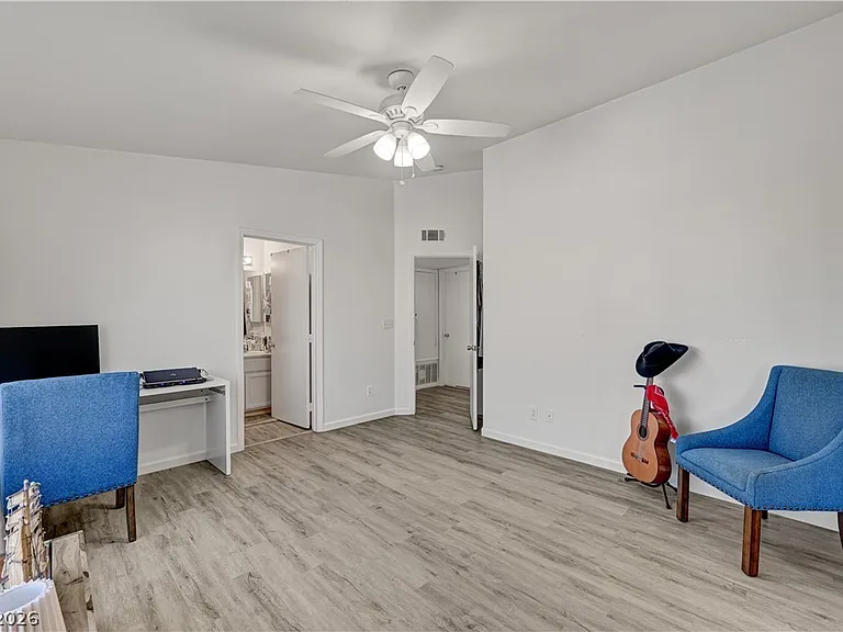 8450 Alta Dr #229 — Photo 18