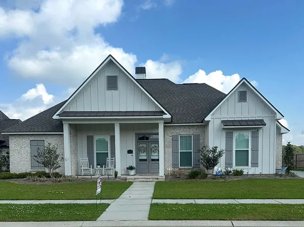 7311 Lillie Dr, Denham Springs, LA 70706