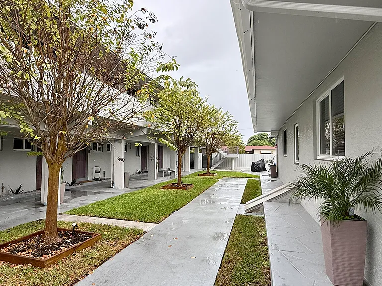 720 NE 7th St #2A — Photo 20