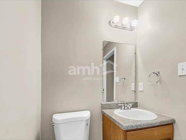 4449 Oakbank Ln — Photo 9