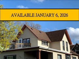 870 Butterworth St SW, Grand Rapids, MI