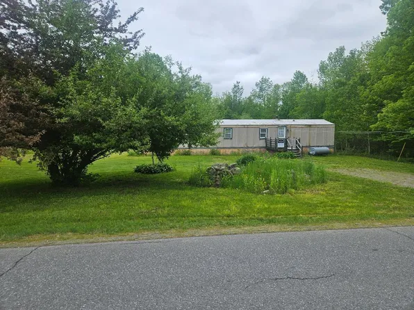 854 Higgins Road, Pittsfield, ME 04967