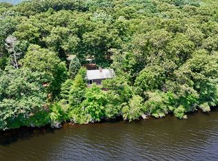 148 Upper Pattagansett Rd, East Lyme, CT 06333