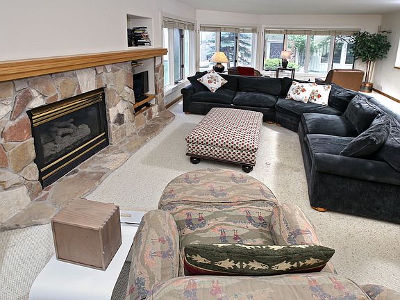 3rd image of 3000 Eaglebend Dr #4